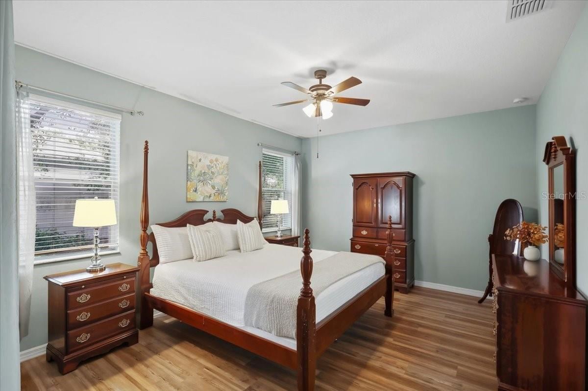 Photo 11 of 20: Primary Bedroom