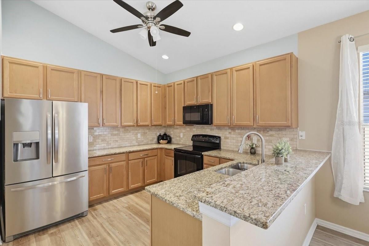 Photo 5 of 20: Kitchen