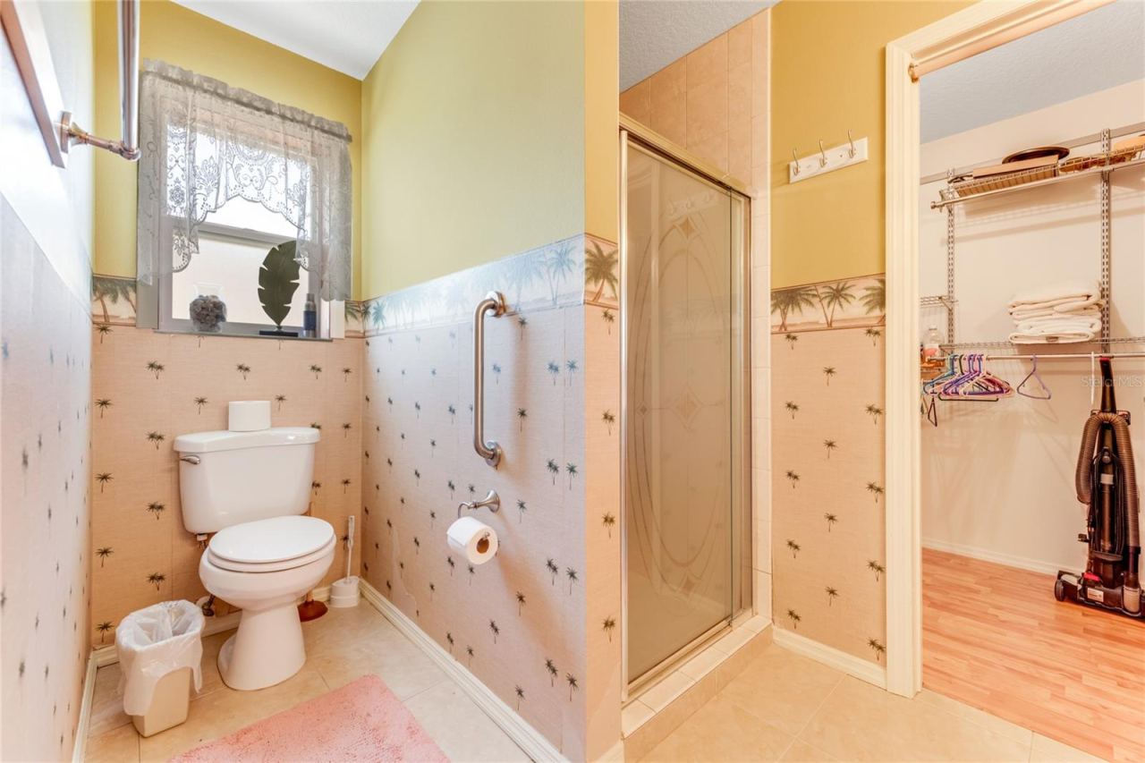 Photo 15 of 20: Primary bath