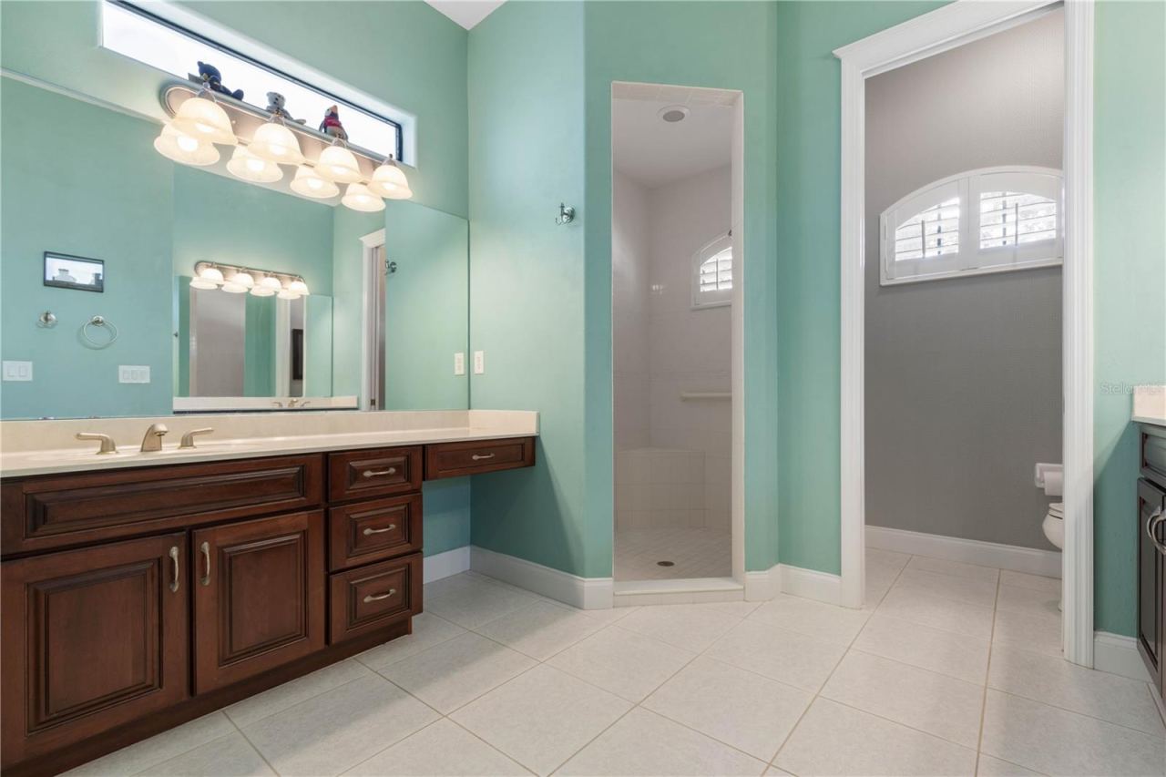 Photo 14 of 20: Primary En-Suite