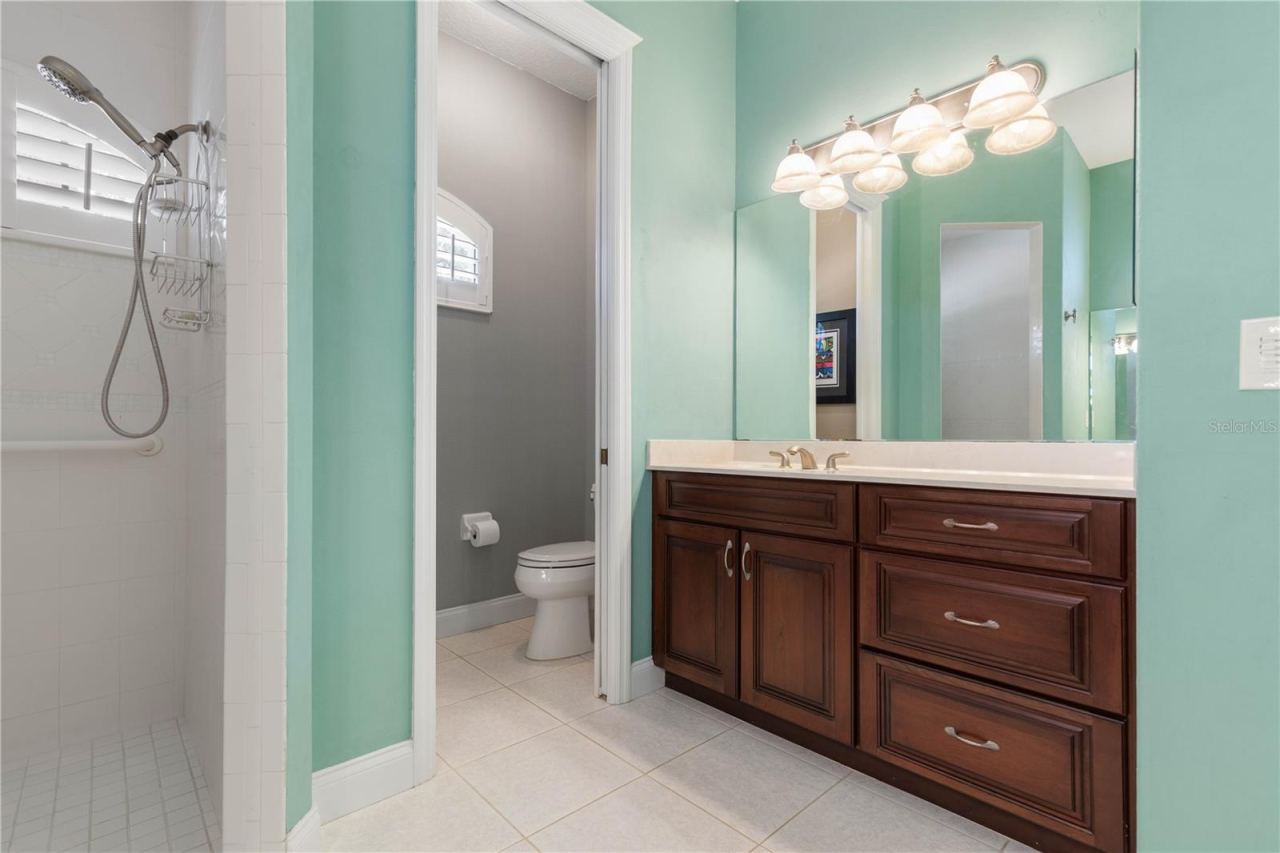 Photo 15 of 20: Primary En-Suite