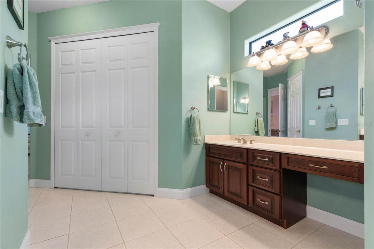 Photo 16 of 20: Primary En-Suite