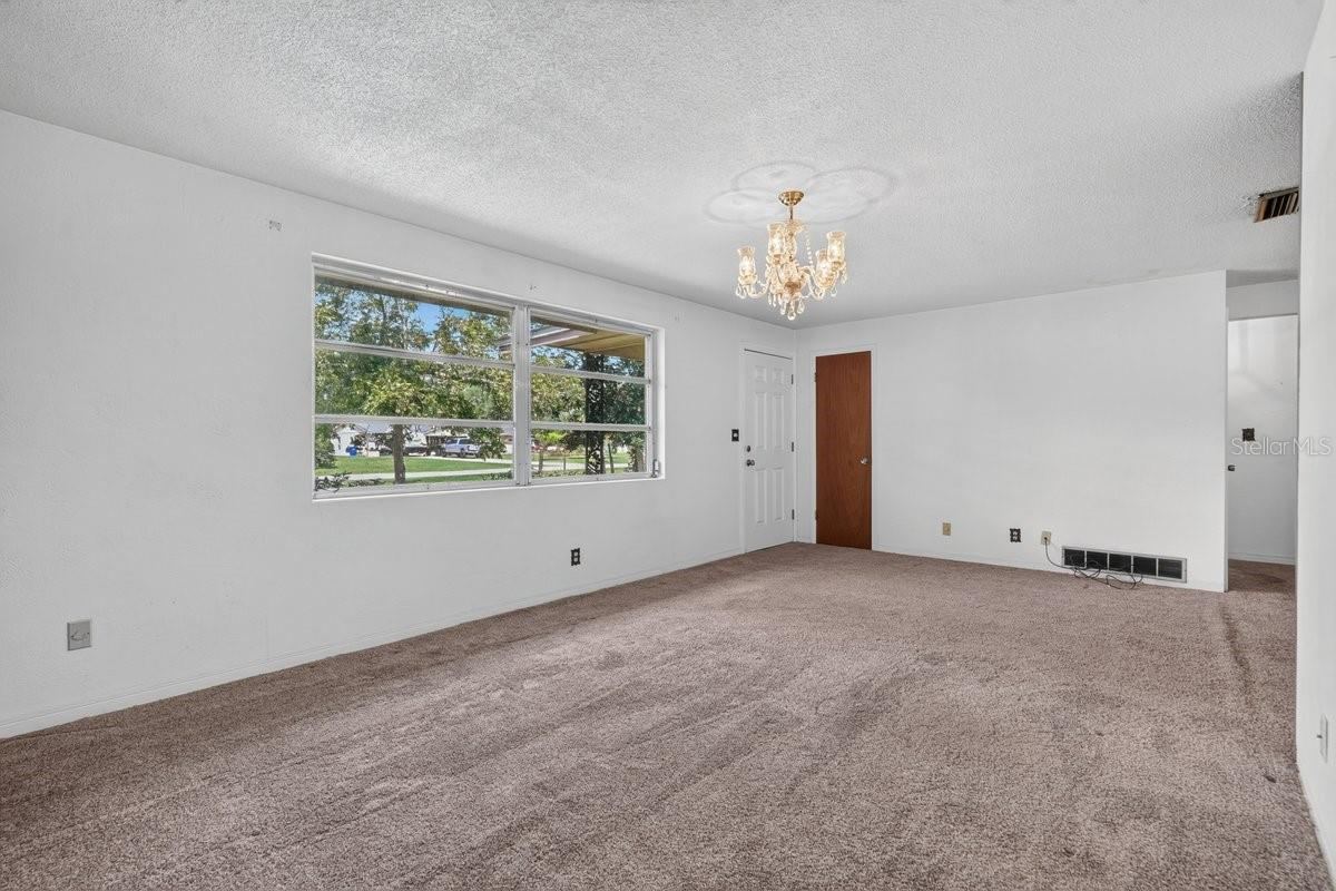 Photo 15 of 20
